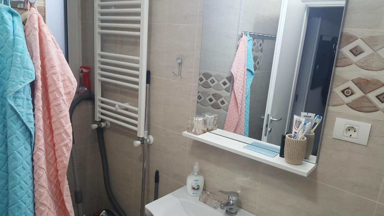 Holiday Rezidence Kazeboo Beach Lägenhet Năvodari Exteriör bild