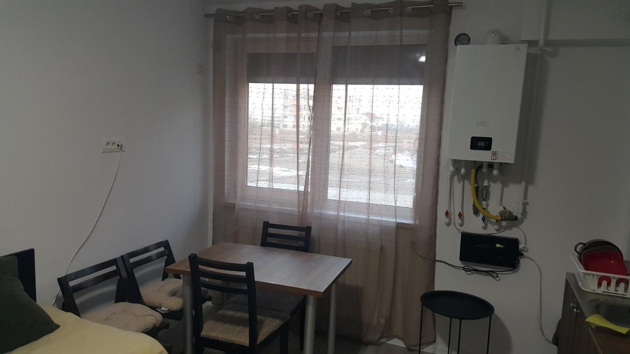 Holiday Rezidence Kazeboo Beach Lägenhet Năvodari Exteriör bild